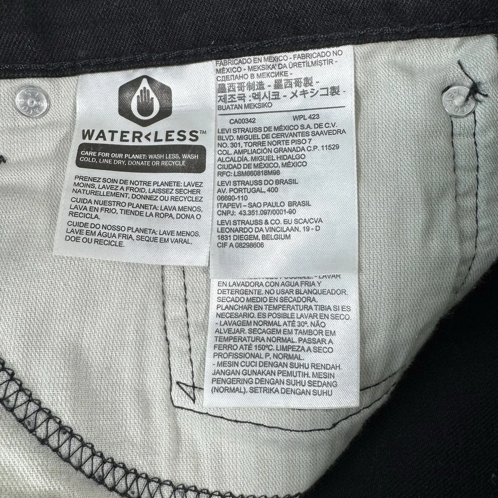 Levis 502 Regular Fit Tapered Leg Jeans Mens 34x32 Black Denim Cotton Blend Zip‎